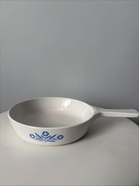 Corningware Skillet-Vintage- Cornflower Pattern